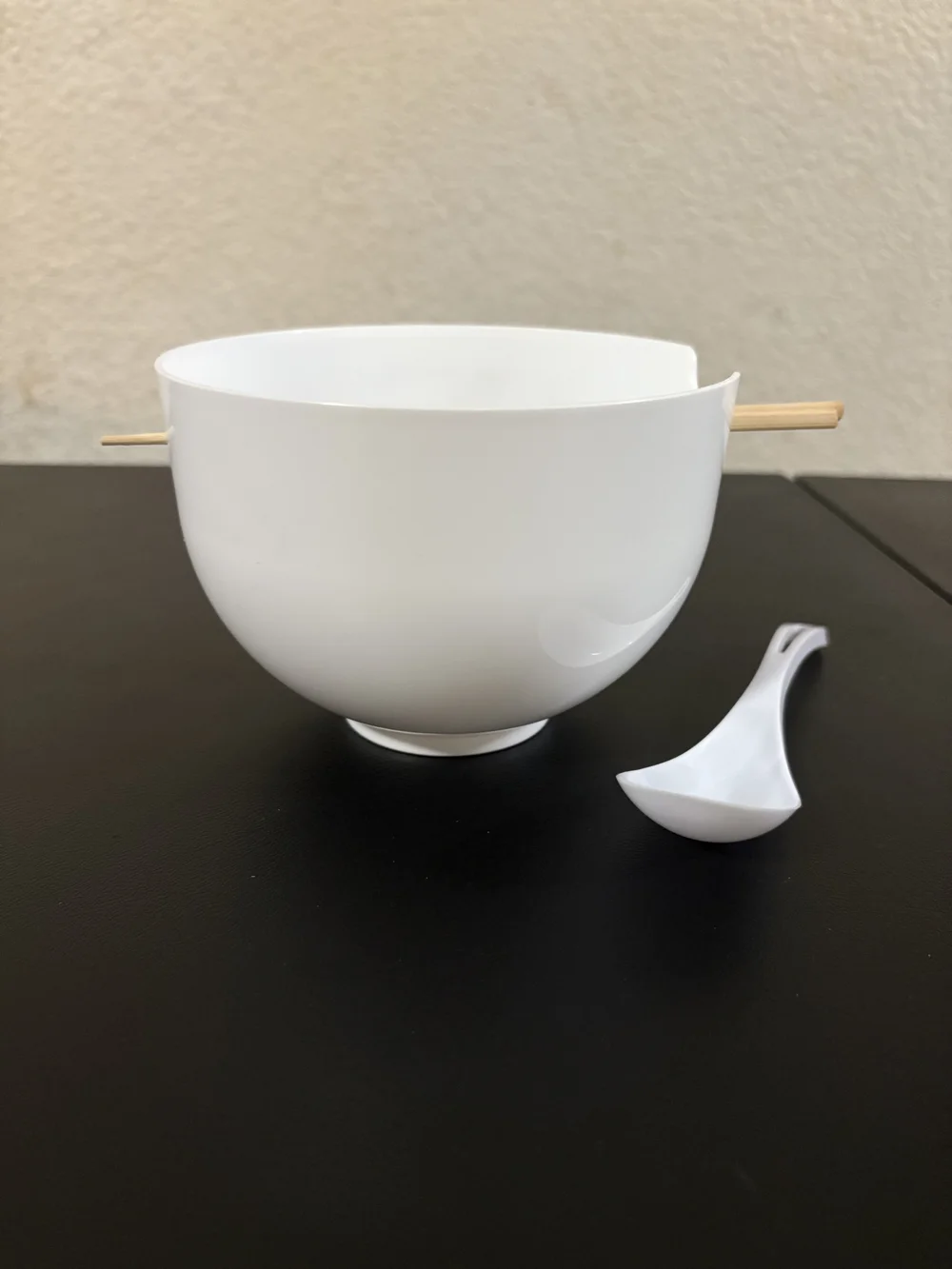 Target Nissin Top Ramen White Ceramic Bowl Set with Red Logo